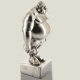 Mario sur piédestal (carré) argent, 19 cm