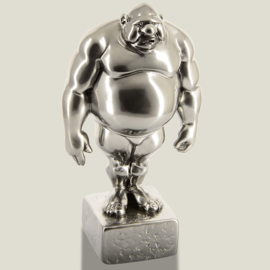 Mario sur piédestal (carré) argent, 19 cm